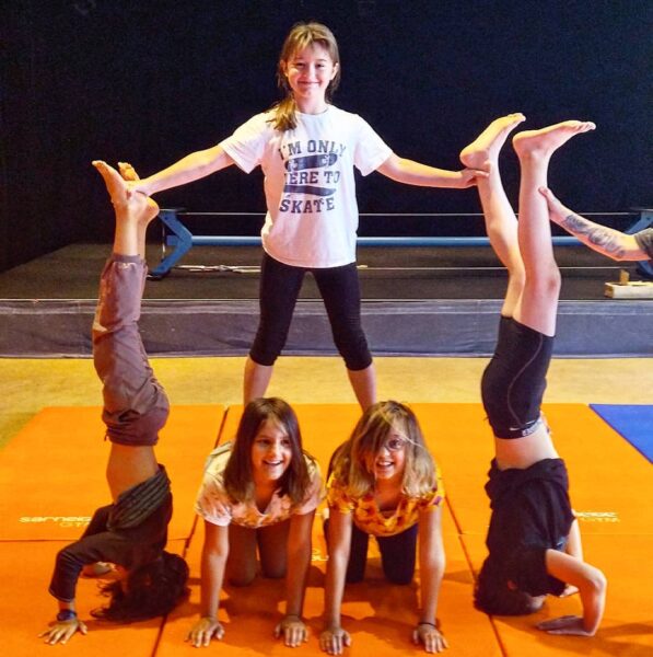 Stages de cirque